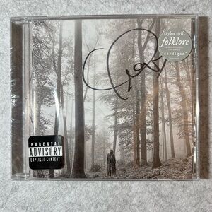 Autographed Taylor Swift’s Folklore Album